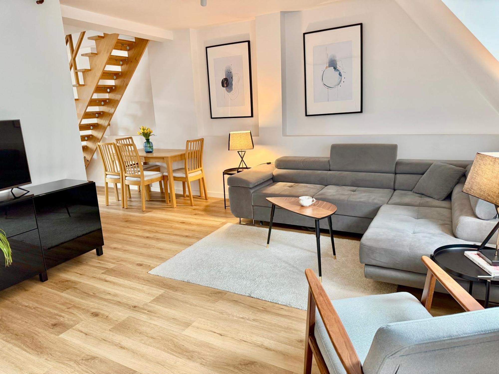 Apartament Pietrowy W Centrum Klodzka Z Darmowym Parkingiem クウォツコ エクステリア 写真